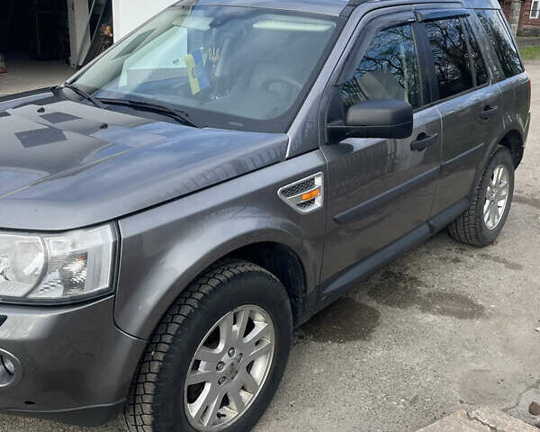 Ленд Ровер Фрилендер 2007 в Самборе на Automoto.ua Серый Ленд Ровер Фрилендер, объемом двигателя 2.18 л и пробегом 366 тыс. км за 9250 $, фото 1 на Automoto.ua