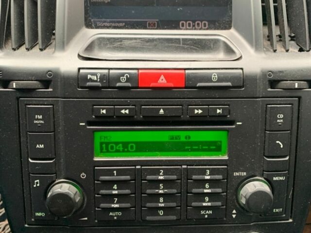Сірий Ленд Ровер Freelander, об'ємом двигуна 2.18 л та пробігом 257 тис. км за 9999 $, фото 5 на Automoto.ua