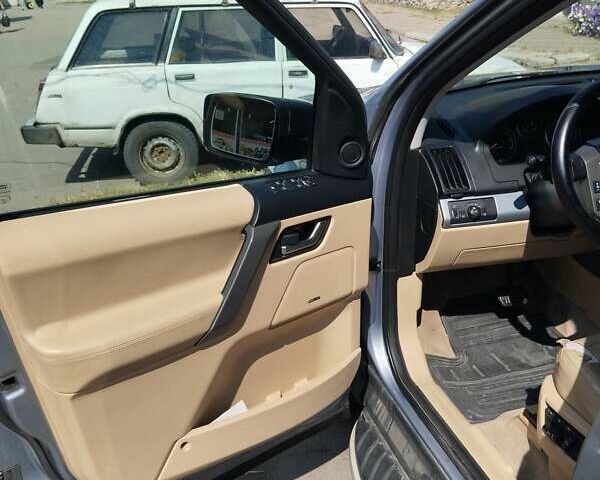 Сірий Ленд Ровер Freelander, об'ємом двигуна 3.2 л та пробігом 230 тис. км за 9300 $, фото 4 на Automoto.ua