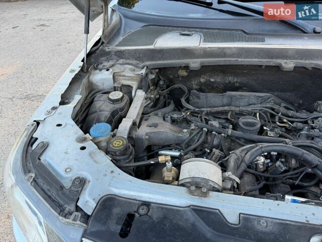 Сірий Ленд Ровер Freelander, об'ємом двигуна 3.19 л та пробігом 273 тис. км за 10000 $, фото 14 на Automoto.ua