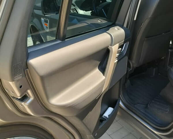 Сірий Ленд Ровер Freelander, об'ємом двигуна 2.18 л та пробігом 340 тис. км за 8500 $, фото 12 на Automoto.ua