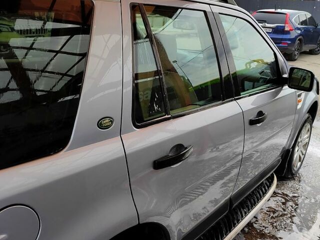 Сірий Ленд Ровер Freelander, об'ємом двигуна 3.2 л та пробігом 346 тис. км за 7000 $, фото 3 на Automoto.ua