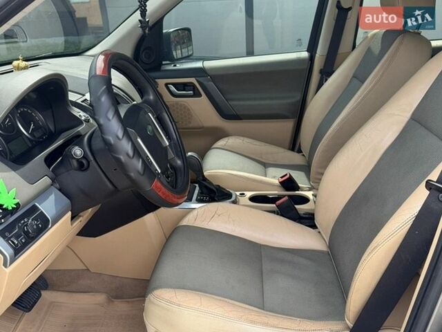 Сірий Ленд Ровер Freelander, об'ємом двигуна 2.2 л та пробігом 378 тис. км за 8999 $, фото 12 на Automoto.ua
