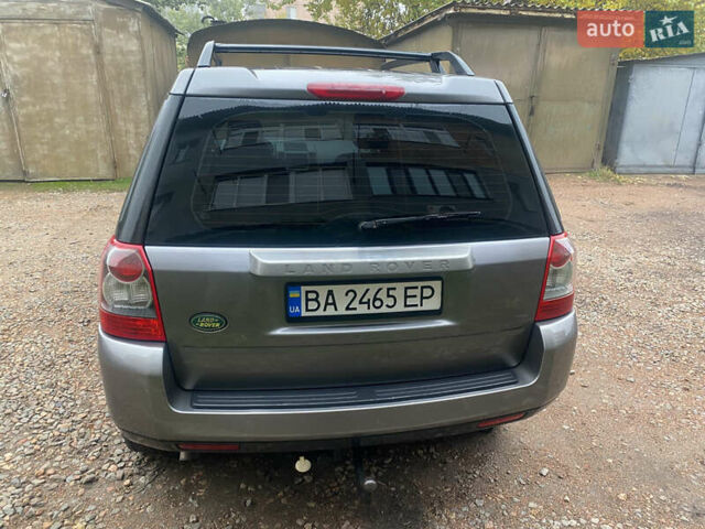 Серый Ленд Ровер Фрилендер, объемом двигателя 2.2 л и пробегом 210 тыс. км за 8000 $, фото 8 на Automoto.ua