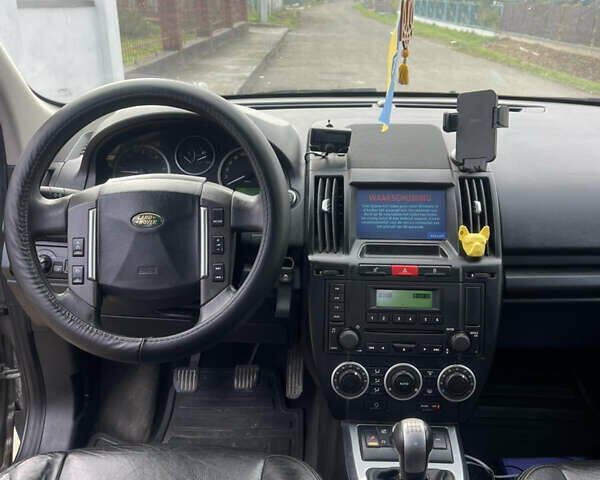 Ленд Ровер Фрилендер 2007 в Самборе на Automoto.ua Серый Ленд Ровер Фрилендер, объемом двигателя 2.18 л и пробегом 366 тыс. км за 9250 $, фото 7 на Automoto.ua