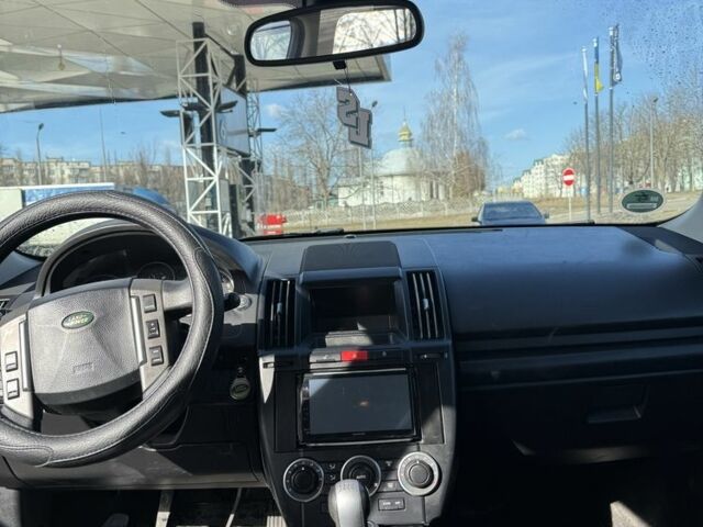 Сірий Ленд Ровер Freelander, об'ємом двигуна 2.2 л та пробігом 265 тис. км за 4750 $, фото 7 на Automoto.ua