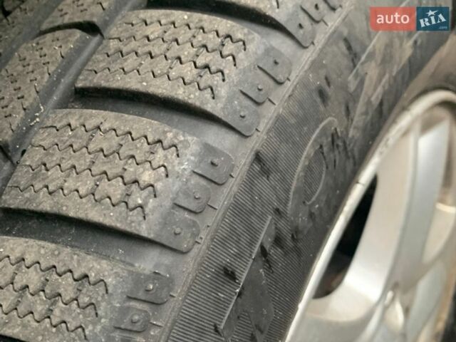 Серый Ленд Ровер Фрилендер, объемом двигателя 2.18 л и пробегом 235 тыс. км за 9999 $, фото 18 на Automoto.ua