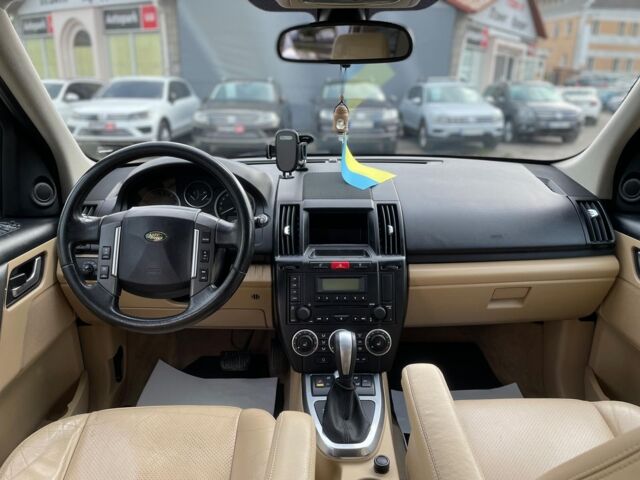 Сірий Ленд Ровер Freelander, об'ємом двигуна 2.2 л та пробігом 265 тис. км за 10490 $, фото 32 на Automoto.ua