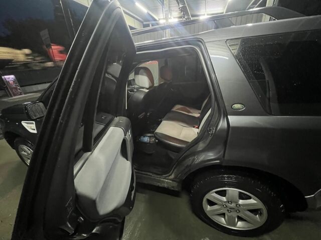 Сірий Ленд Ровер Freelander, об'ємом двигуна 2.2 л та пробігом 255 тис. км за 5522 $, фото 8 на Automoto.ua