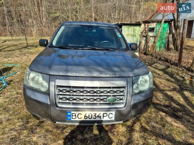 Серый Ленд Ровер Фрилендер, объемом двигателя 2.18 л и пробегом 233 тыс. км за 9100 $, фото 2 на Automoto.ua