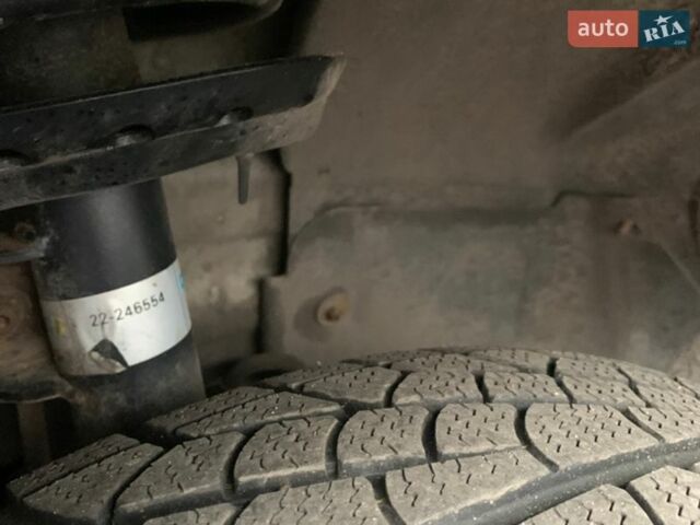 Серый Ленд Ровер Фрилендер, объемом двигателя 2.18 л и пробегом 235 тыс. км за 9999 $, фото 19 на Automoto.ua