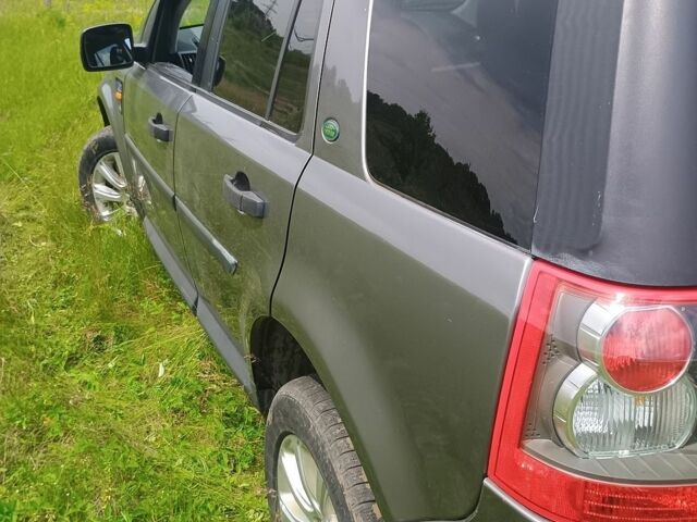 Сірий Ленд Ровер Freelander, об'ємом двигуна 2.18 л та пробігом 290 тис. км за 7500 $, фото 8 на Automoto.ua