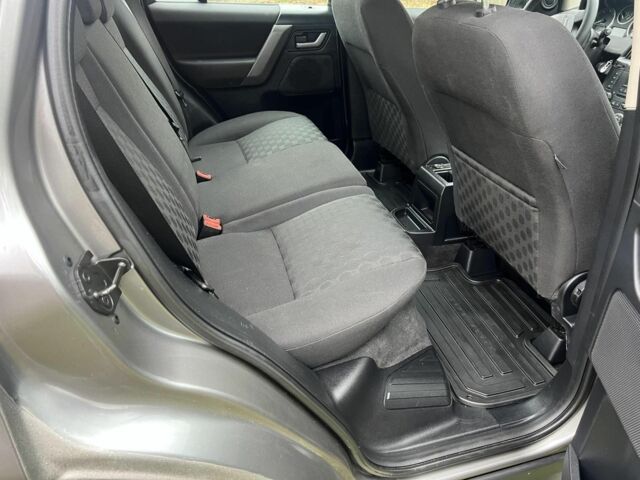 Сірий Ленд Ровер Freelander, об'ємом двигуна 2.2 л та пробігом 202 тис. км за 5900 $, фото 6 на Automoto.ua