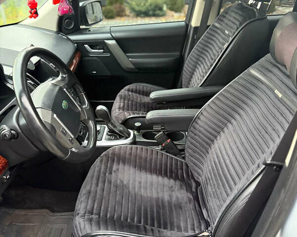 Серый Ленд Ровер Фрилендер, объемом двигателя 3.19 л и пробегом 127 тыс. км за 9999 $, фото 13 на Automoto.ua