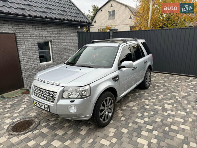 Серый Ленд Ровер Фрилендер, объемом двигателя 3.19 л и пробегом 127 тыс. км за 9999 $, фото 16 на Automoto.ua
