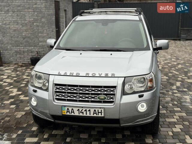 Серый Ленд Ровер Фрилендер, объемом двигателя 3.19 л и пробегом 127 тыс. км за 9999 $, фото 19 на Automoto.ua