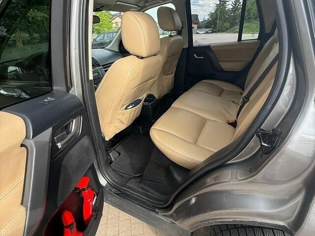 Сірий Ленд Ровер Freelander, об'ємом двигуна 2.2 л та пробігом 324 тис. км за 9890 $, фото 5 на Automoto.ua