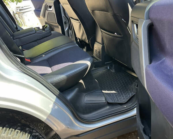 Сірий Ленд Ровер Freelander, об'ємом двигуна 2.2 л та пробігом 230 тис. км за 10500 $, фото 12 на Automoto.ua