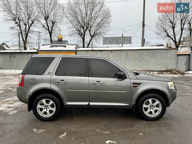 Серый Ленд Ровер Фрилендер, объемом двигателя 3.19 л и пробегом 292 тыс. км за 7700 $, фото 6 на Automoto.ua