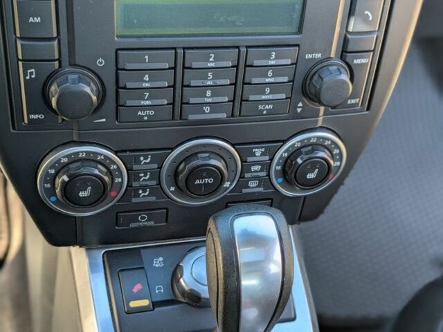 Серый Ленд Ровер Фрилендер, объемом двигателя 2.2 л и пробегом 217 тыс. км за 11000 $, фото 15 на Automoto.ua