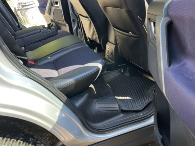Сірий Ленд Ровер Freelander, об'ємом двигуна 2.2 л та пробігом 230 тис. км за 10500 $, фото 12 на Automoto.ua
