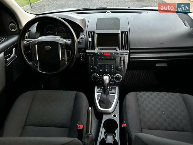 Сірий Ленд Ровер Freelander, об'ємом двигуна 2.2 л та пробігом 255 тис. км за 9900 $, фото 25 на Automoto.ua