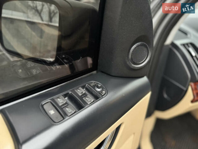 Серый Ленд Ровер Фрилендер, объемом двигателя 3.19 л и пробегом 292 тыс. км за 7700 $, фото 32 на Automoto.ua