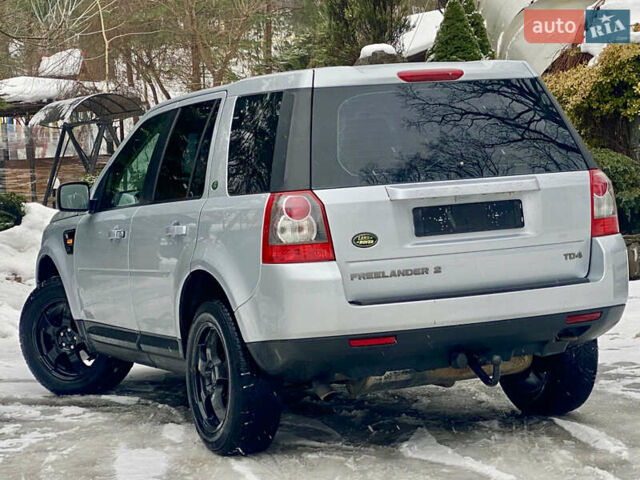 Серый Ленд Ровер Фрилендер, объемом двигателя 2.2 л и пробегом 278 тыс. км за 8650 $, фото 15 на Automoto.ua