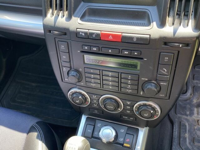 Сірий Ленд Ровер Freelander, об'ємом двигуна 2.2 л та пробігом 221 тис. км за 3650 $, фото 9 на Automoto.ua