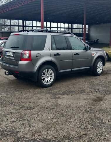 Серый Ленд Ровер Фрилендер, объемом двигателя 2.18 л и пробегом 256 тыс. км за 12100 $, фото 4 на Automoto.ua