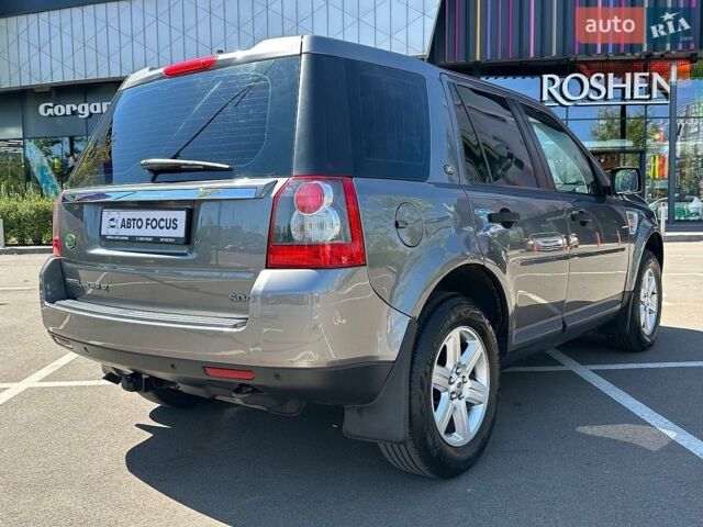 Сірий Ленд Ровер Freelander, об'ємом двигуна 2.2 л та пробігом 378 тис. км за 10490 $, фото 6 на Automoto.ua