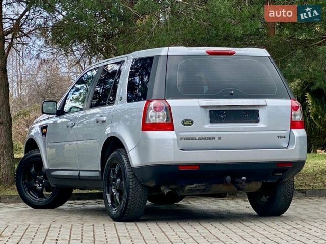 Сірий Ленд Ровер Freelander, об'ємом двигуна 2.2 л та пробігом 282 тис. км за 7950 $, фото 35 на Automoto.ua