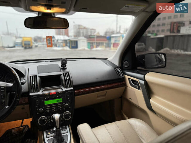 Серый Ленд Ровер Фрилендер, объемом двигателя 3.19 л и пробегом 292 тыс. км за 7700 $, фото 21 на Automoto.ua