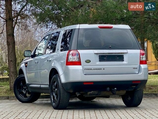 Серый Ленд Ровер Фрилендер, объемом двигателя 2.2 л и пробегом 282 тыс. км за 8350 $, фото 36 на Automoto.ua
