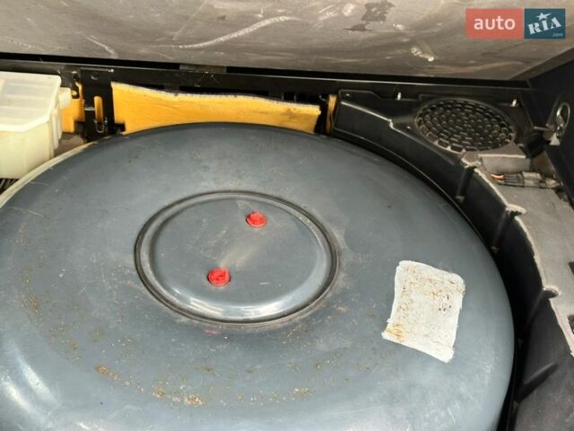 Сірий Ленд Ровер Freelander, об'ємом двигуна 3.19 л та пробігом 274 тис. км за 8300 $, фото 20 на Automoto.ua