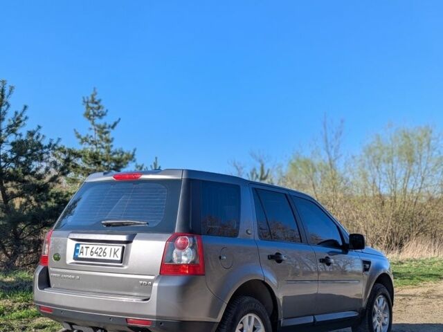 Серый Ленд Ровер Фрилендер, объемом двигателя 2.2 л и пробегом 217 тыс. км за 11000 $, фото 7 на Automoto.ua