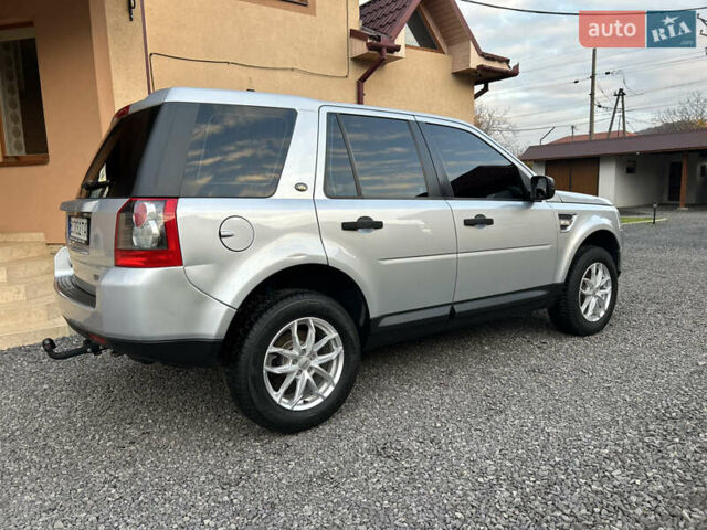 Сірий Ленд Ровер Freelander, об'ємом двигуна 2.2 л та пробігом 255 тис. км за 9900 $, фото 6 на Automoto.ua