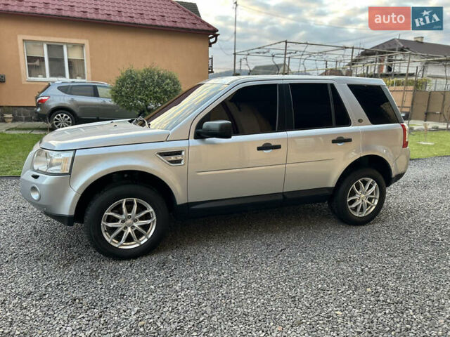 Сірий Ленд Ровер Freelander, об'ємом двигуна 2.2 л та пробігом 255 тис. км за 9900 $, фото 11 на Automoto.ua