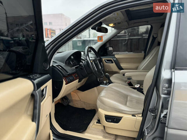 Серый Ленд Ровер Фрилендер, объемом двигателя 3.19 л и пробегом 292 тыс. км за 7700 $, фото 31 на Automoto.ua