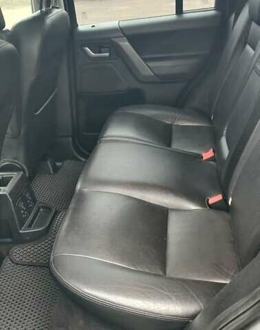 Серый Ленд Ровер Фрилендер, объемом двигателя 2.18 л и пробегом 256 тыс. км за 12100 $, фото 9 на Automoto.ua