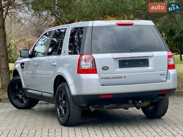 Серый Ленд Ровер Фрилендер, объемом двигателя 2.2 л и пробегом 282 тыс. км за 8350 $, фото 30 на Automoto.ua