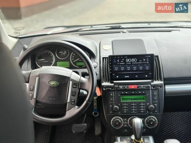 Сірий Ленд Ровер Freelander, об'ємом двигуна 3.19 л та пробігом 275 тис. км за 8300 $, фото 24 на Automoto.ua