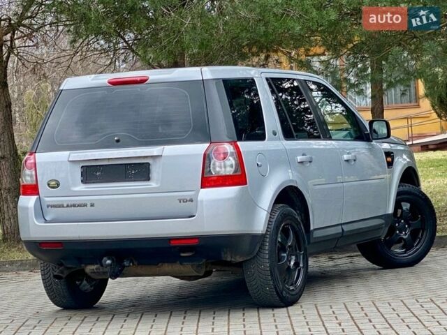 Серый Ленд Ровер Фрилендер, объемом двигателя 2.2 л и пробегом 282 тыс. км за 8350 $, фото 20 на Automoto.ua