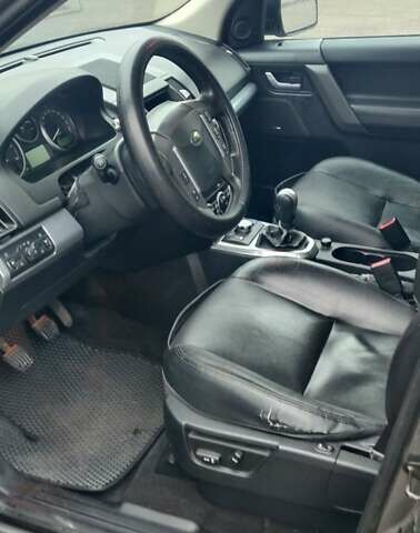 Серый Ленд Ровер Фрилендер, объемом двигателя 2.18 л и пробегом 256 тыс. км за 12100 $, фото 7 на Automoto.ua