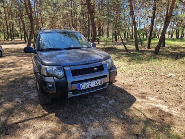 Серый Ленд Ровер Фрилендер, объемом двигателя 2.5 л и пробегом 87 тыс. км за 3400 $, фото 2 на Automoto.ua