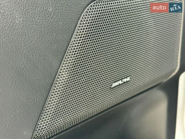 Сірий Ленд Ровер Freelander, об'ємом двигуна 3.19 л та пробігом 275 тис. км за 8300 $, фото 30 на Automoto.ua