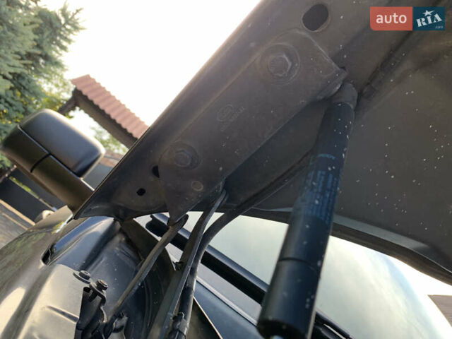 Сірий Ленд Ровер Freelander, об'ємом двигуна 2.2 л та пробігом 283 тис. км за 9250 $, фото 127 на Automoto.ua