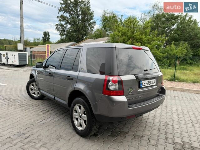 Сірий Ленд Ровер Freelander, об'ємом двигуна 2.18 л та пробігом 303 тис. км за 11200 $, фото 9 на Automoto.ua
