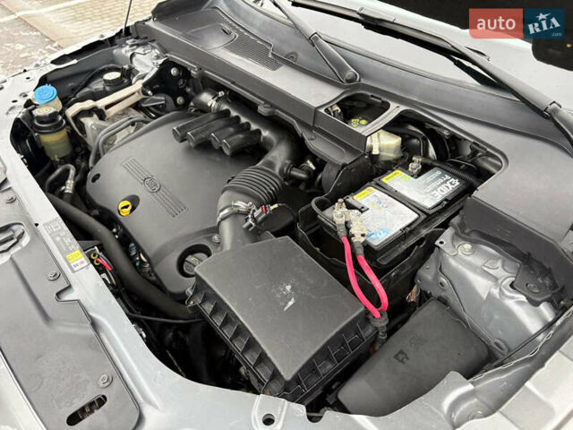 Сірий Ленд Ровер Freelander, об'ємом двигуна 2.18 л та пробігом 268 тис. км за 8350 $, фото 18 на Automoto.ua