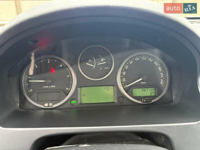 Сірий Ленд Ровер Freelander, об'ємом двигуна 2.18 л та пробігом 268 тис. км за 8350 $, фото 17 на Automoto.ua